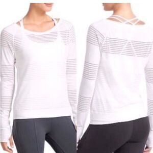 Athleta Limitless Crew Pullover White Top Blouse Size Small